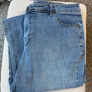 Style & Co Women’s size 18W medium blue wash boot cut jeans